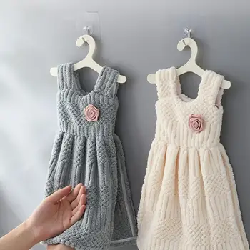 Кърпа за ръце принцеса рокля форма избършете кърпа мек корал руно висящи кърпа за дома кухня баня