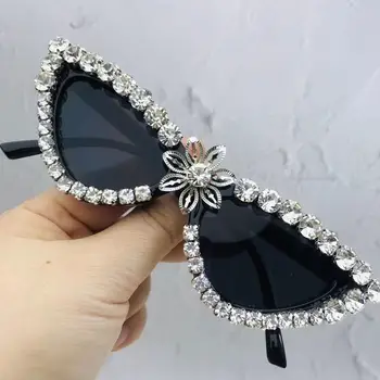 Моден секс дама колоритен диамант котка око слънчеви очила жени луксозни кристал слънчеви очила за женски кристал очила UV400