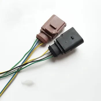 Подходящ за Volkswagen Audi кислороден сензор за всмукателен сензор за налягане Plug Harness Male 4 Plug разделен на кафяв и черен