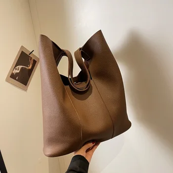 PU Дамска чанта с едно рамо под мишниците Европейска и американска ретро ръчна чанта за пътуване Дамски чанти Голям капацитет кофа чанта